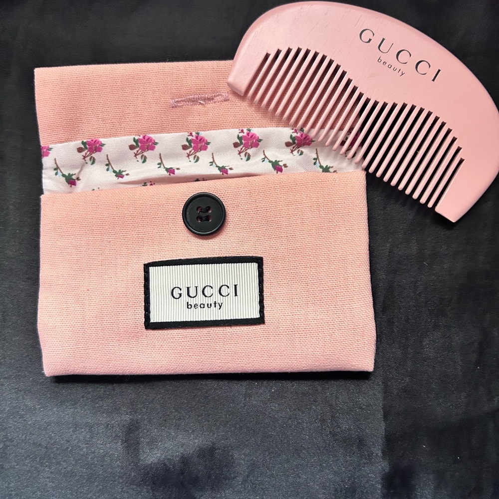 Gucci Beauty 4 piece bundle in Pink with Floral design - Picture 10 of 11